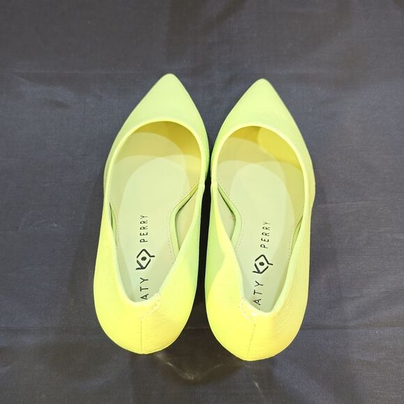 BRAND NEW KATY PERRY WOMEN'S THE GOLDEN PUMP - Picture 10 of 16